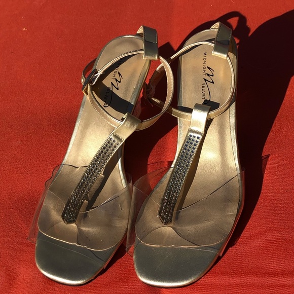 Clear Shoes - Picture 5 of 10